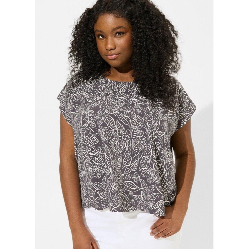 Torrid size 5X Dark Gray Foliage Island Dolman Cross Back Top Blouse